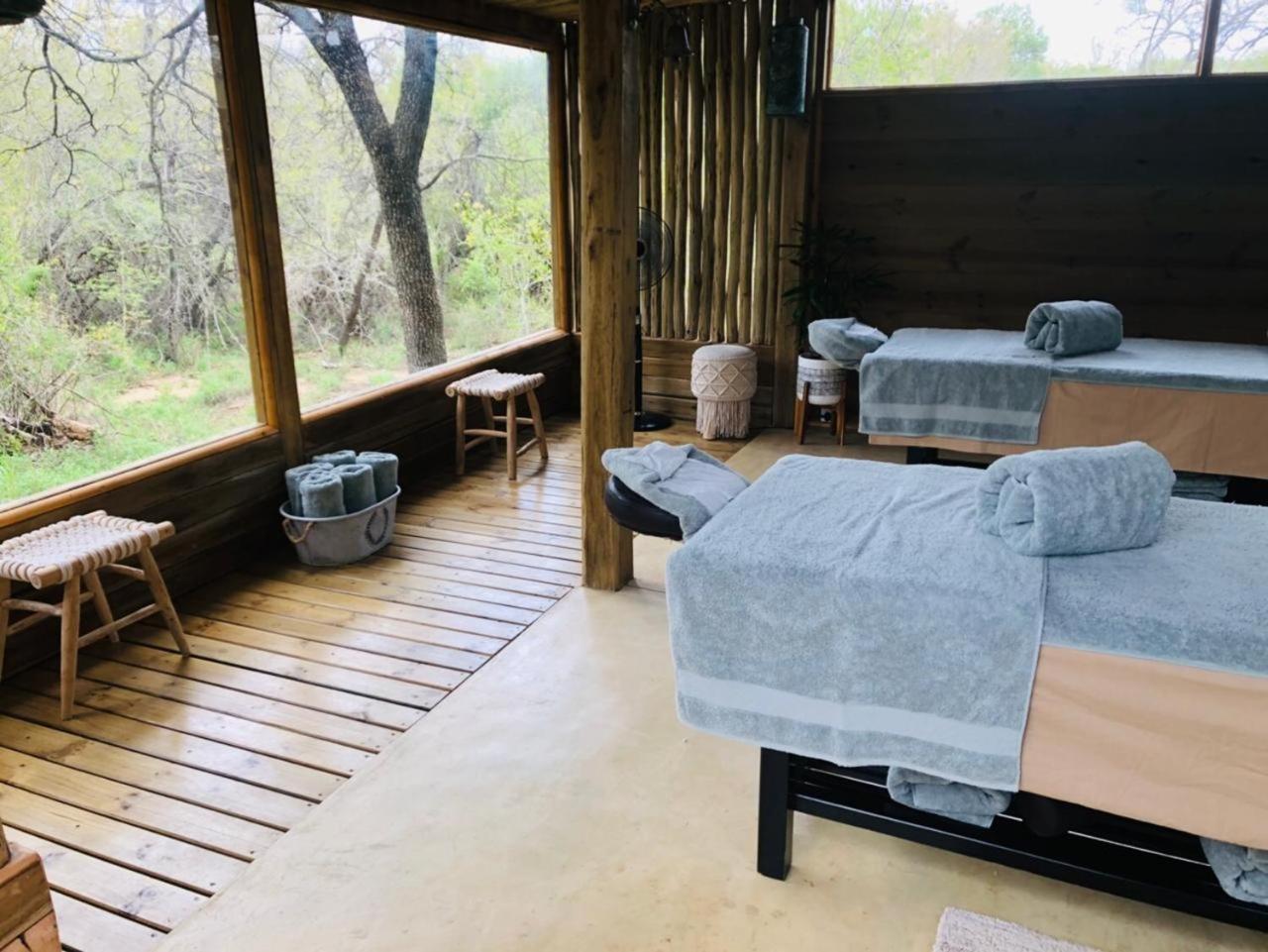 Bundox Safari Lodge Hoedspruit Exterior photo